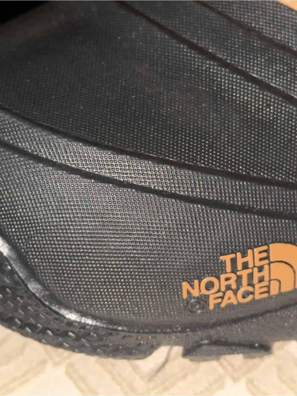 The North Face Chilkat Lace II Almond Brown/Black Suede Waterproof Boots Youth 6